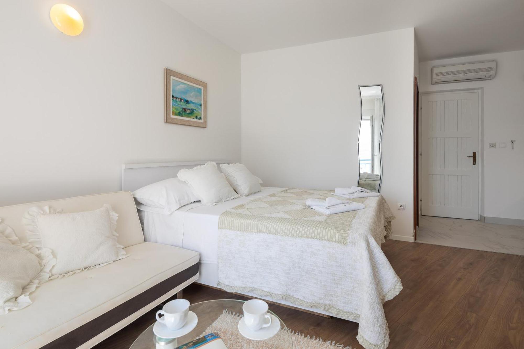Caleta Seaview Suites II - Pool & Jacuzzi Lokva Rogoznica Zewnętrze zdjęcie